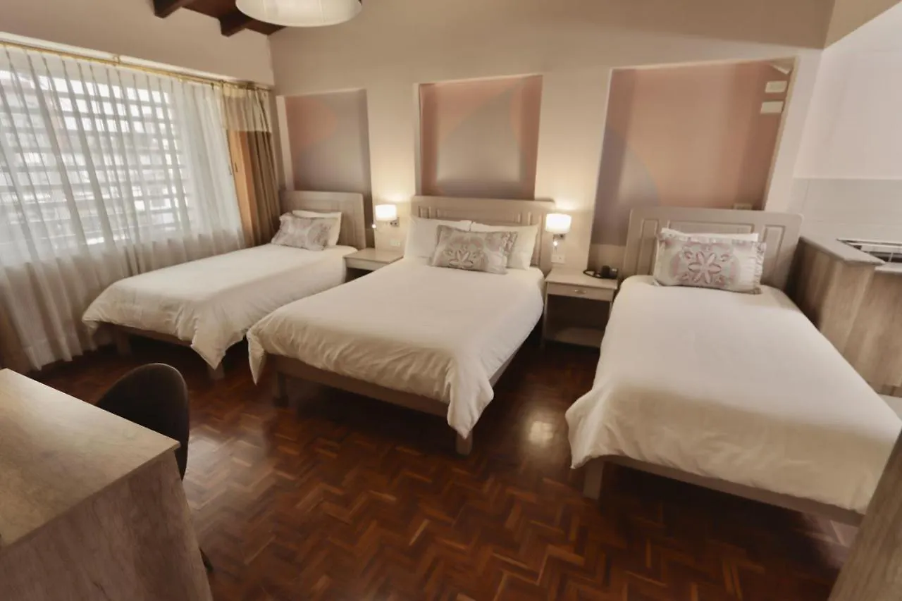 Hotel Sandmelis Quito